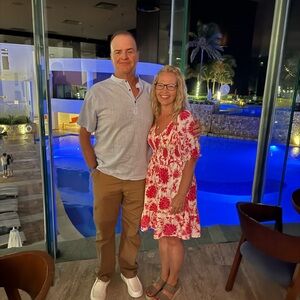 Meet your Posher, Posh